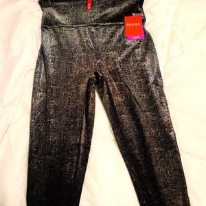 Velvet black & gold Spanx